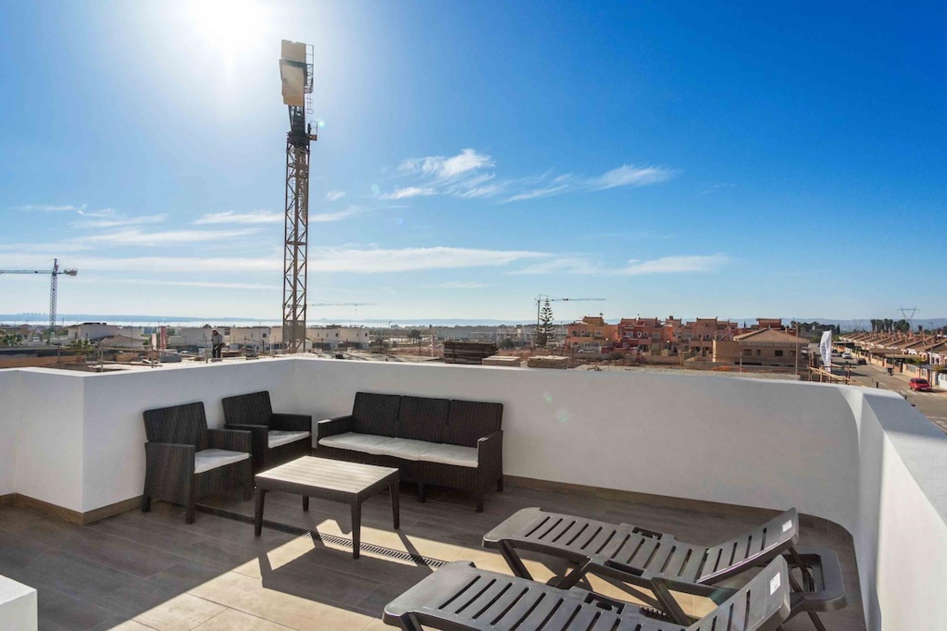 3 !bedroom Segment w zabudowie bliźniaczej ! EN Los Montesinos in Medvilla Spanje