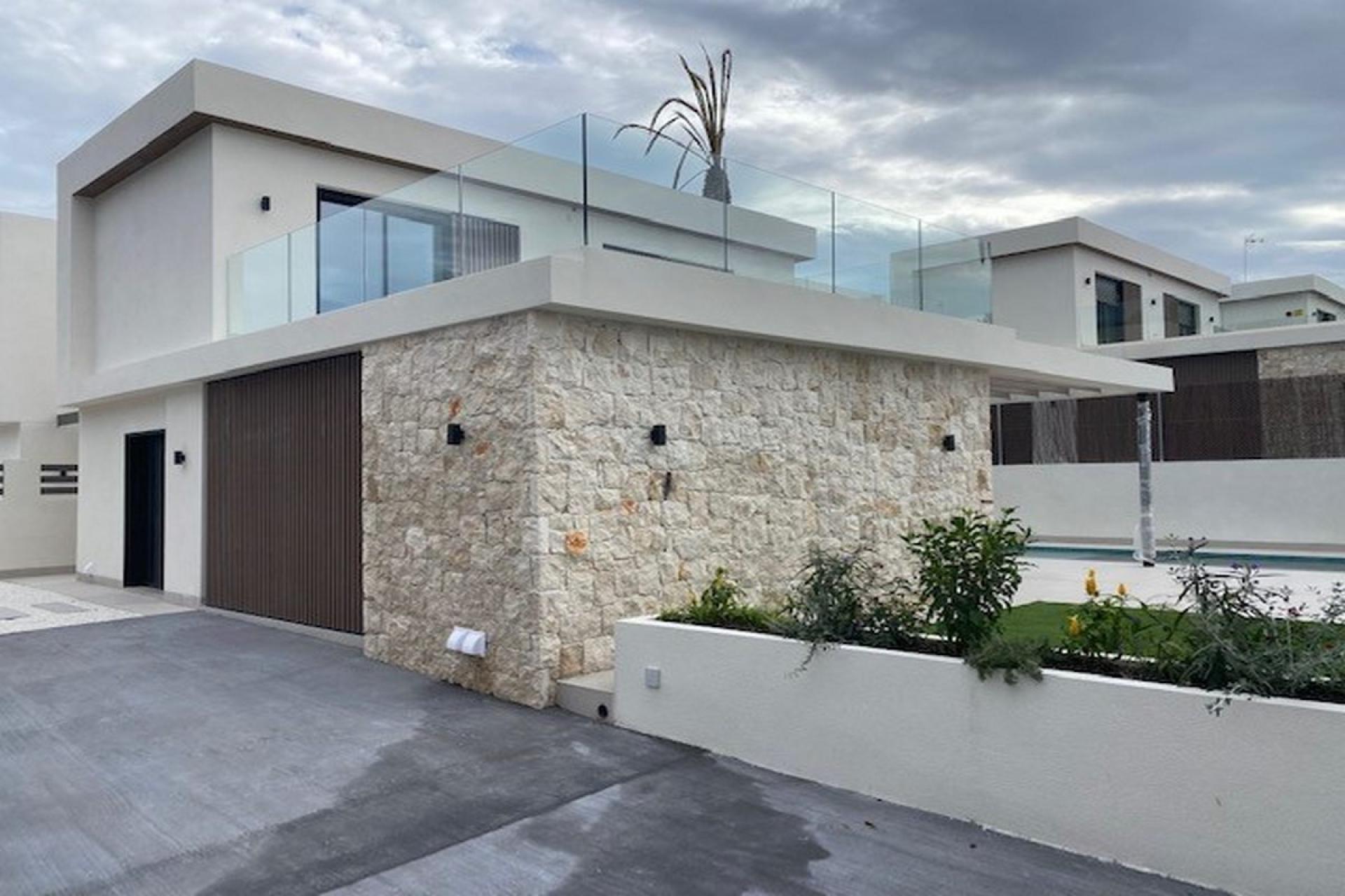 Nowe domy wolnostojące w Lomas de Cabo Roig in Medvilla Spanje