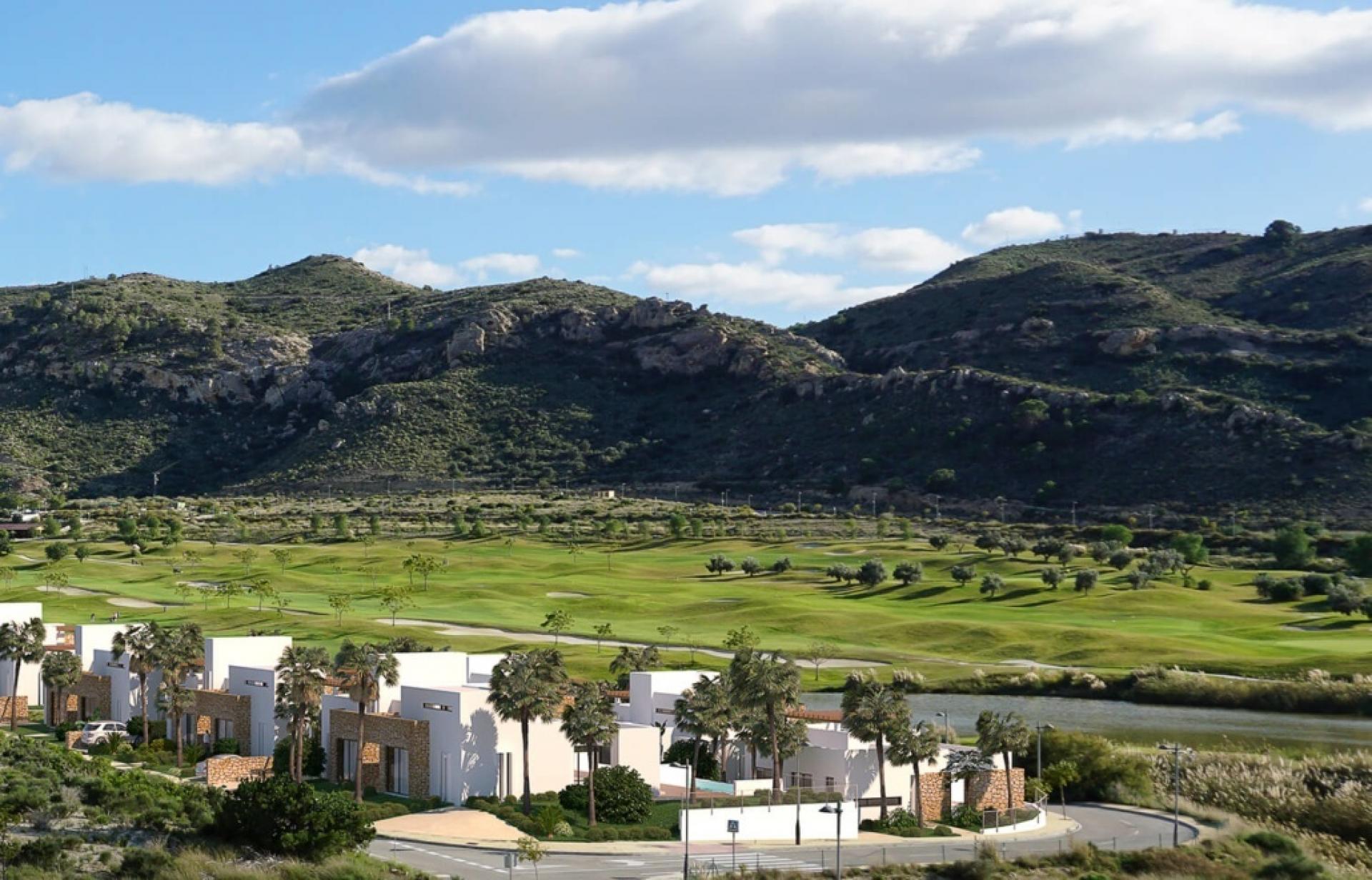 Domy bliźniacze w ekskluzywnym ośrodku golfowym Font Del Llop, Aspe – Costa Blanca in Medvilla Spanje