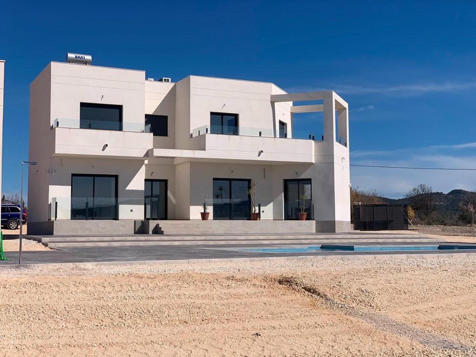 Nowoczesna, nowa willa w pobliżu Pinoso, Alicante in Medvilla Spanje